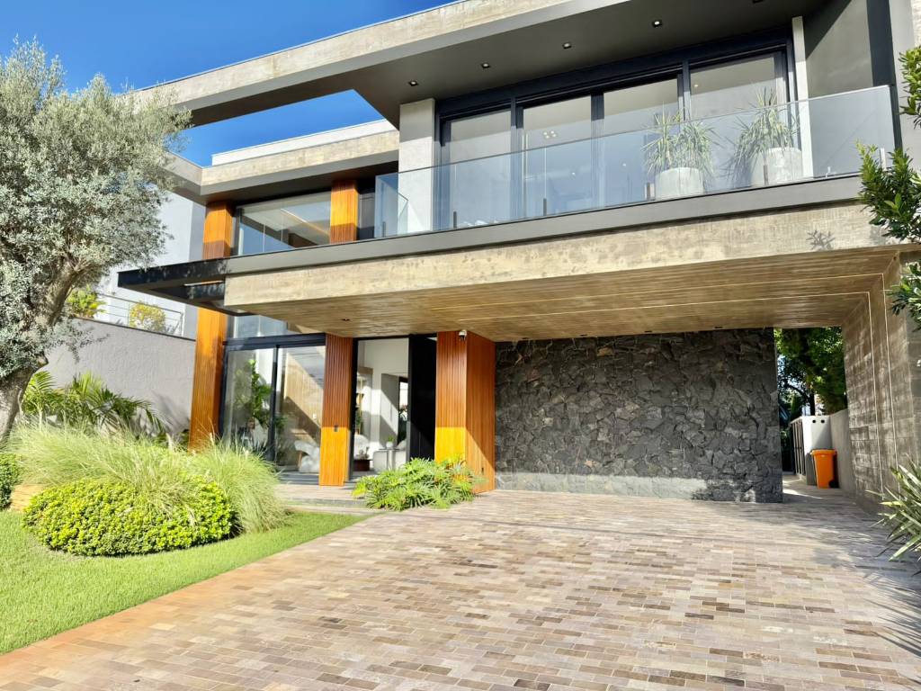 Casa em Condomínio 5 dormitórios para aluguel, Capão Da Canoa em Capão da Canoa | Ref.: 15623