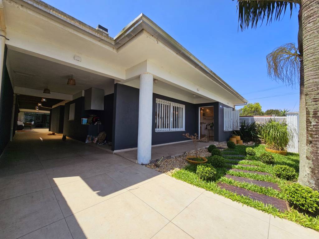Casa 3 dormitórios para venda, Centro em Xangri-lá | Ref.: 16706