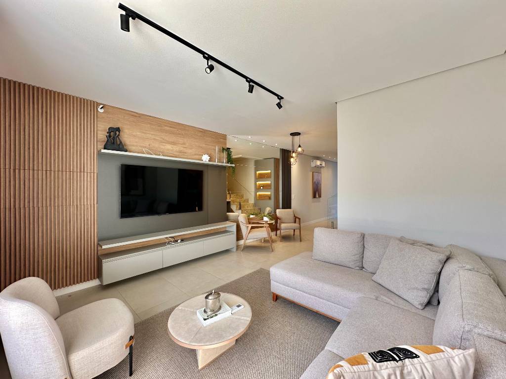 Sobrado em Condomínio 2 dormitórios para venda, Capão Da Canoa em Capão da Canoa | Ref.: 16826