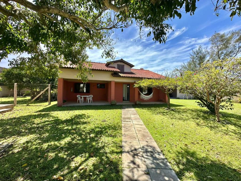 Casa 3 dormitórios para venda, Guarani em Capão da Canoa | Ref.: 18012