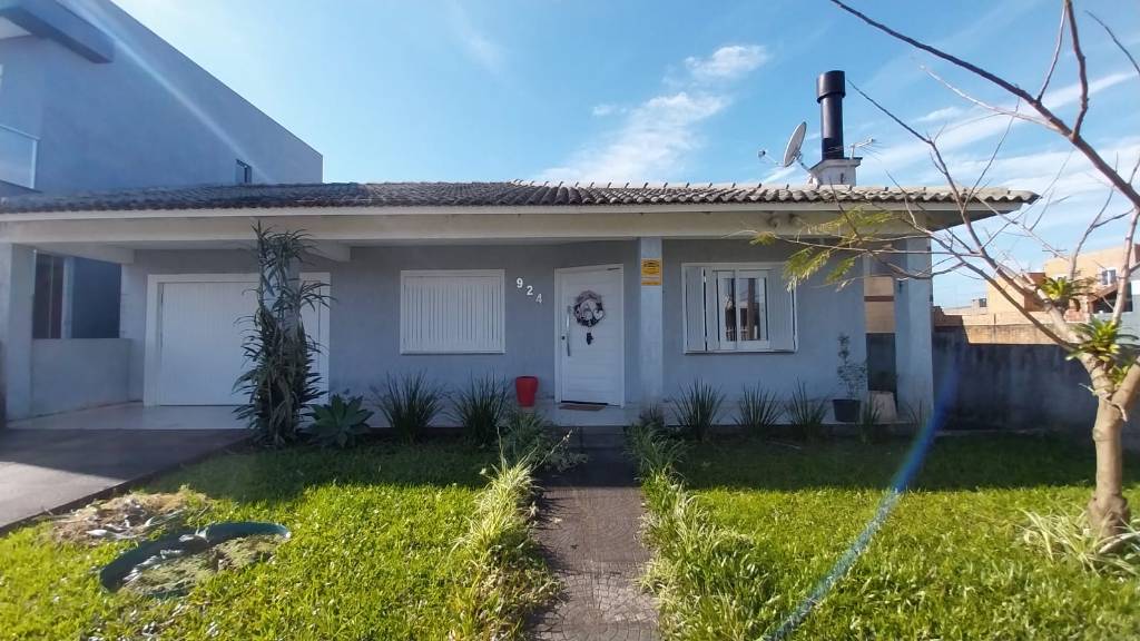 Casa 3 dormitórios para venda, Guarani em Capão da Canoa | Ref.: 18209