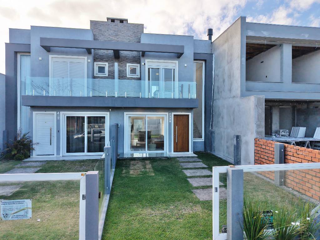 Sobrado 3 dormitórios para venda, Arpoador em Xangri-lá | Ref.: 18308