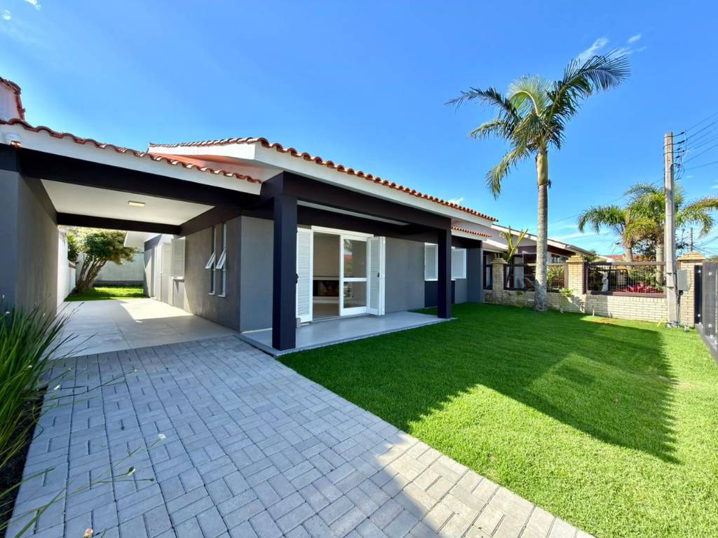 Casa 3 dormitórios para venda, Centro em Xangri-lá | Ref.: 18313