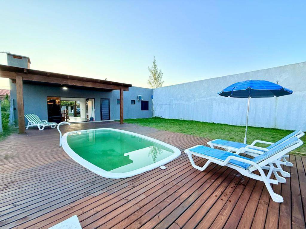 Casa 3 dormitórios para venda, Atlântida Sul em Osório | Ref.: 18554