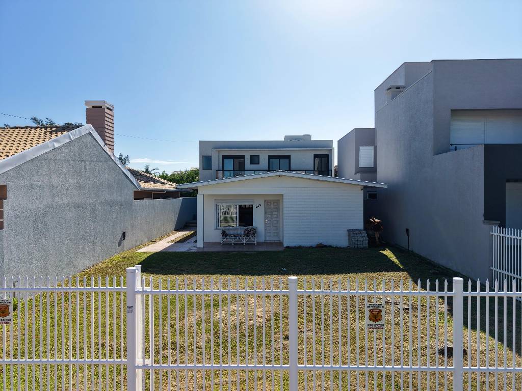 Casa 3 dormitórios para venda, Centro em Xangri-lá | Ref.: 19160