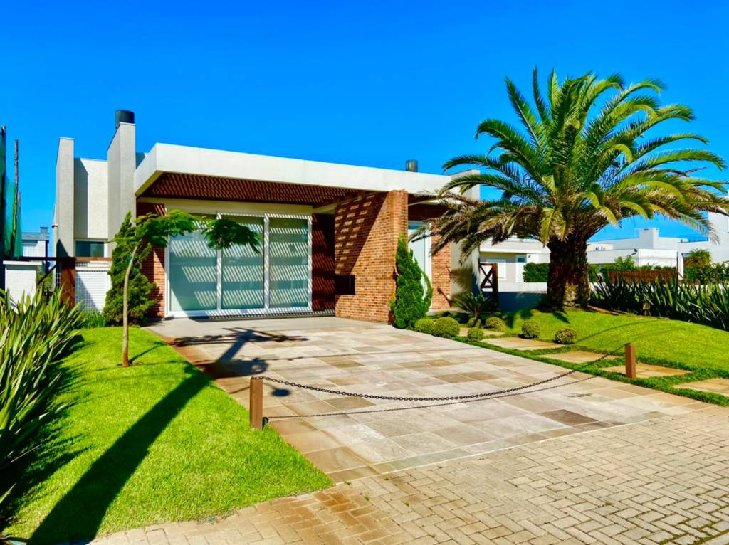 Casa em Condomínio 3 dormitórios para venda, Capão Da Canoa em Capão da Canoa | Ref.: 9492